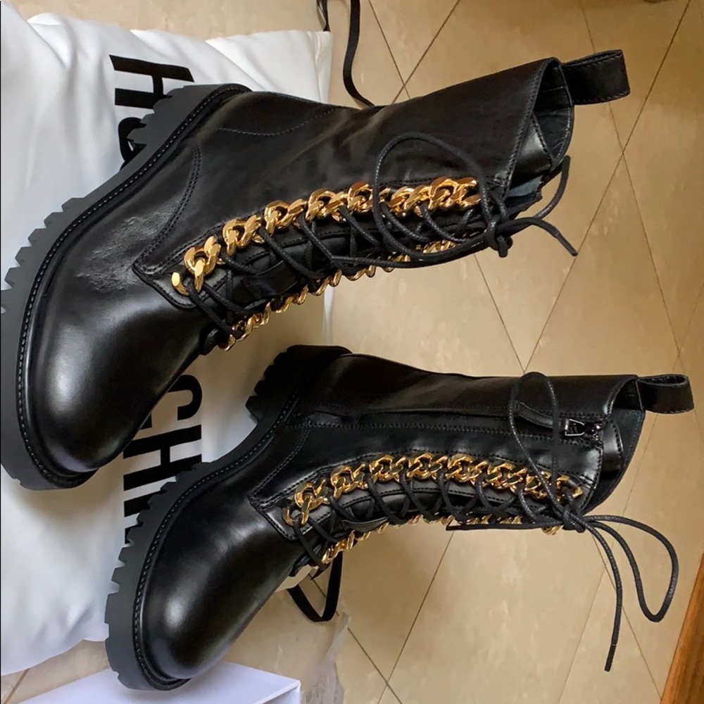 MOSCHINO X H&M Leather Boots - Picture 4 of 4